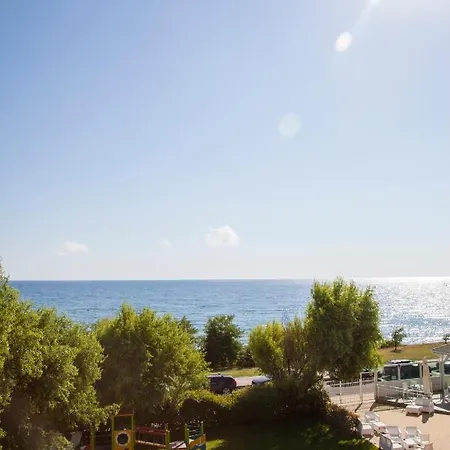 Perla Luxury Hotel