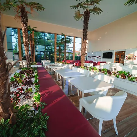 Perla Luxury 5* プリモルスコ