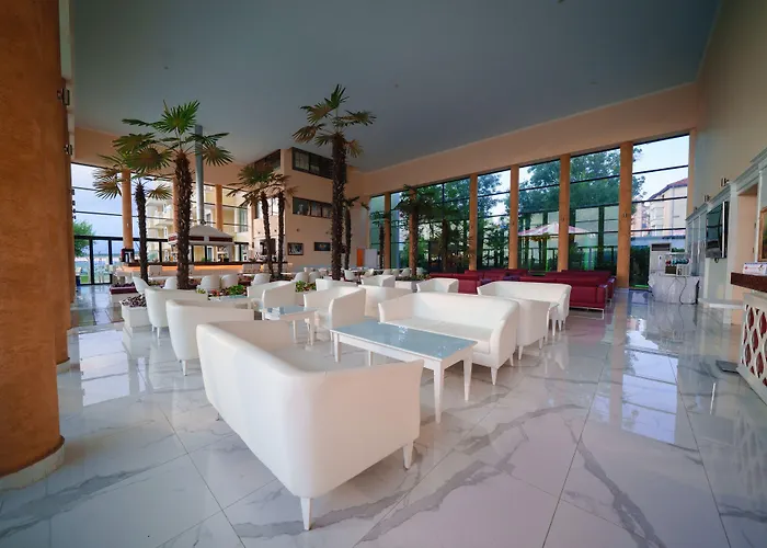 ホテル Perla Luxury 5*