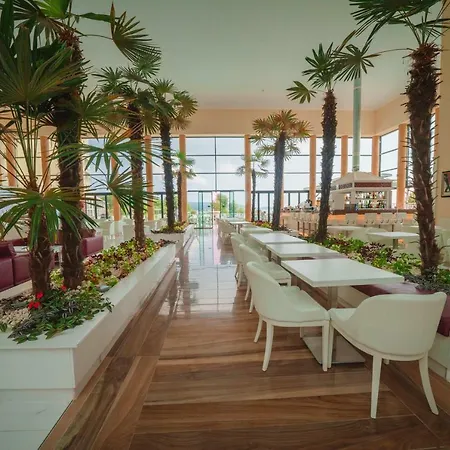 Szálloda Perla Luxury Primorszko