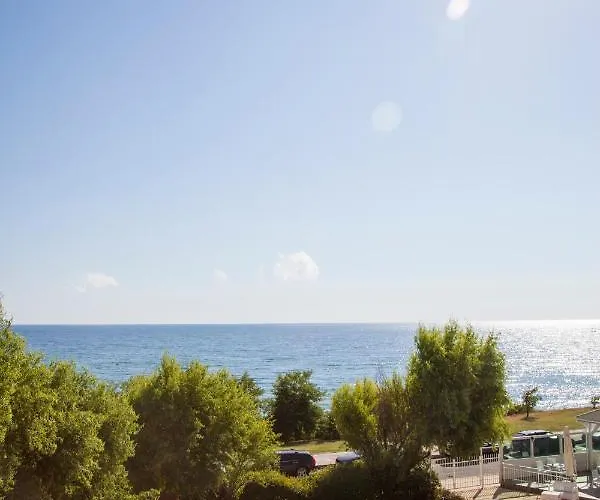 Perla Luxury מלון