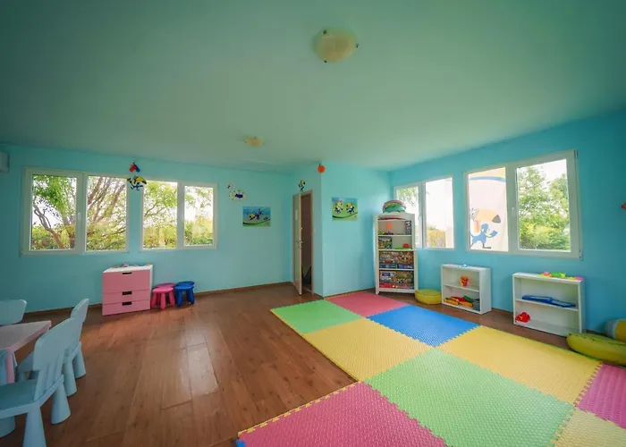 מלון Perla Luxury