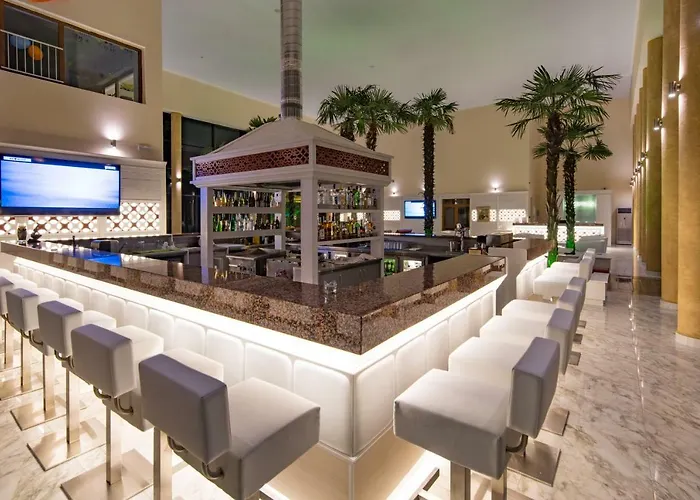 Perla Luxury פרימורסקו