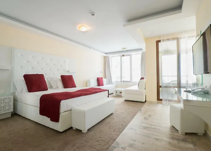 Perla Luxury מלון