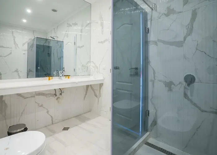 Perla Luxury מלון