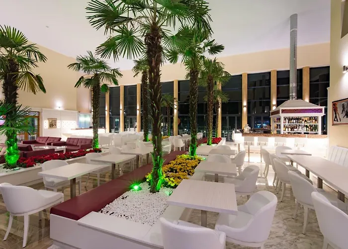 Perla Luxury פרימורסקו